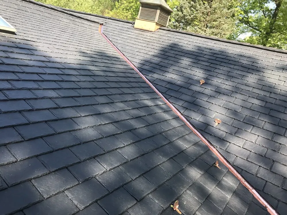 Slide of Roberts Roofing & Contracting