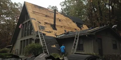 Roberts Roofing & Repair