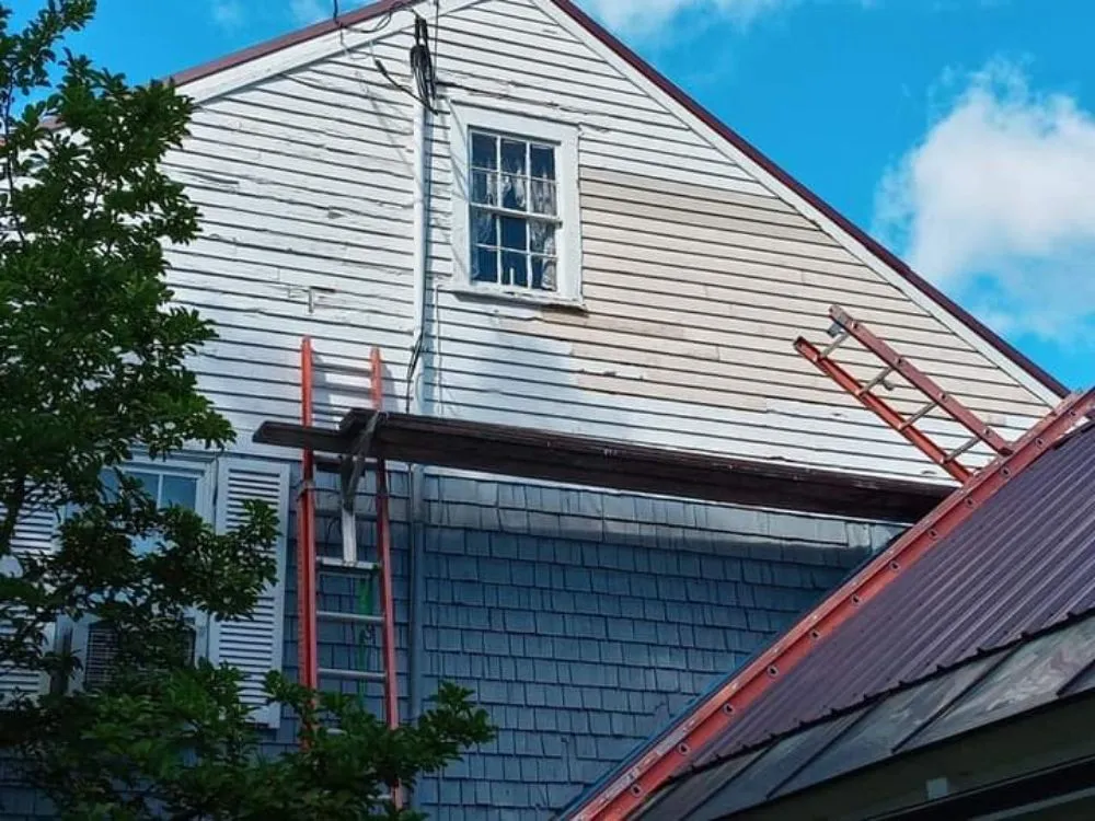 Slide of ROBERTS ROOFING AND CONSTRUCTION