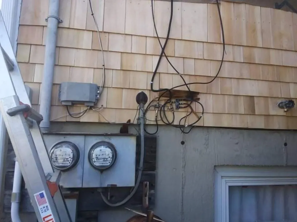 Slide of ROBERTS ROOFING AND CONSTRUCTION