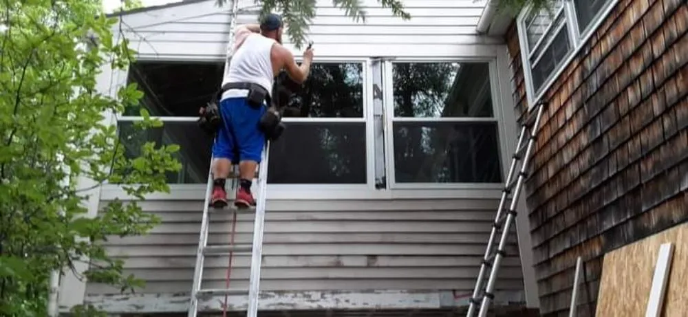 Slide of ROBERTS ROOFING AND CONSTRUCTION