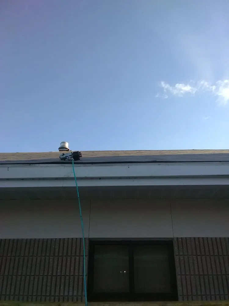 Licensed roof leak repair after storm damage in Birch Tree, MO by Roberts Roofing