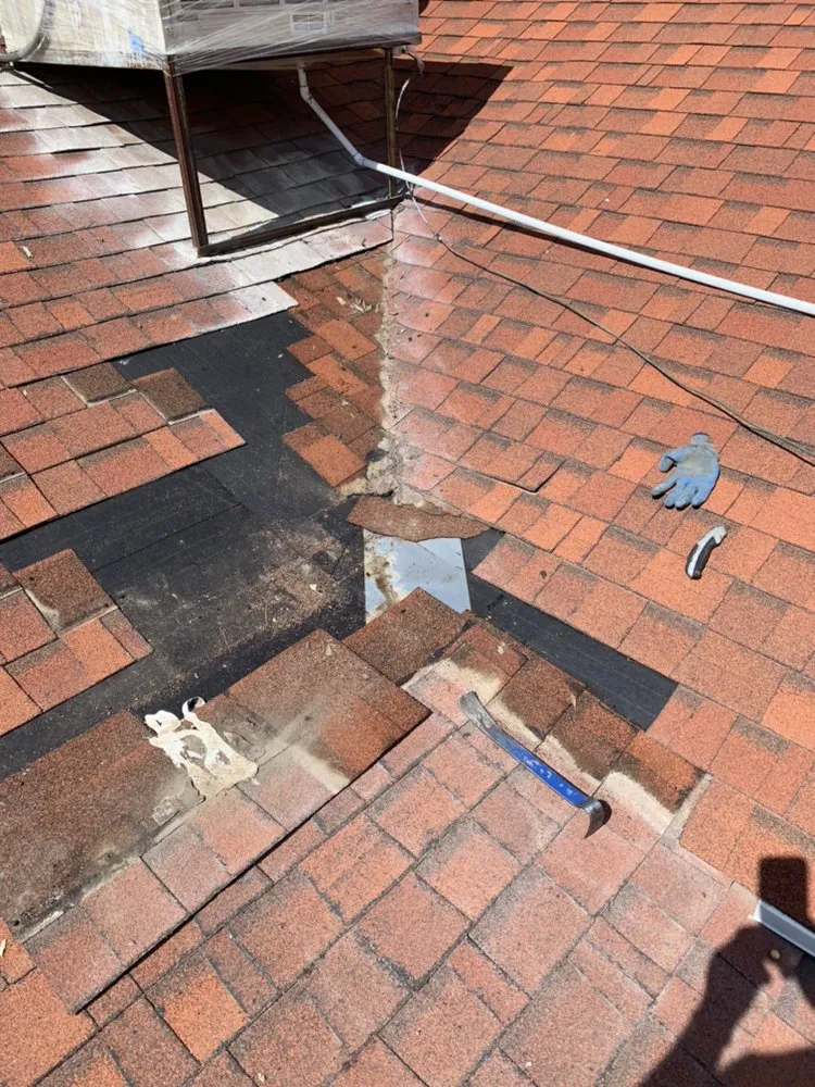 Slide of Roberts Roofing