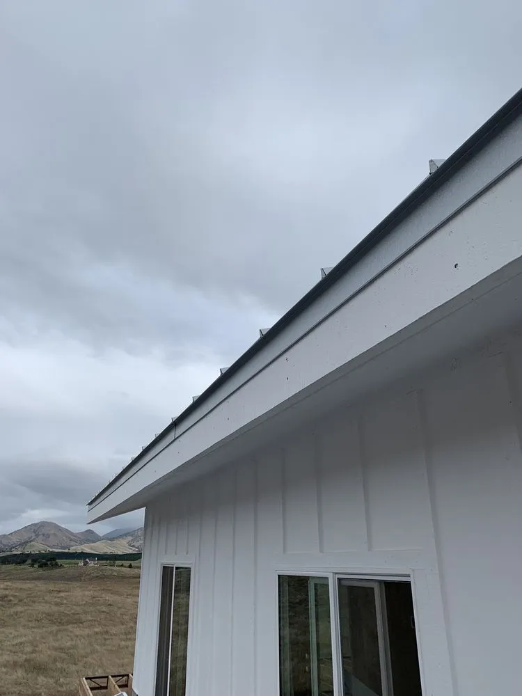 Slide of Roberts Roofing