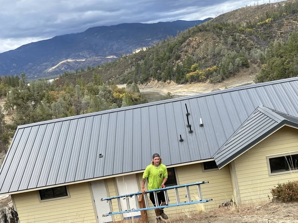 Slide of Roberts Roofing