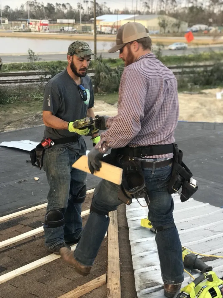 Slide of Roberts Tree Service and Home Repair