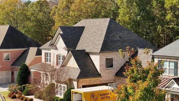 Robin Hood Roofing Logo