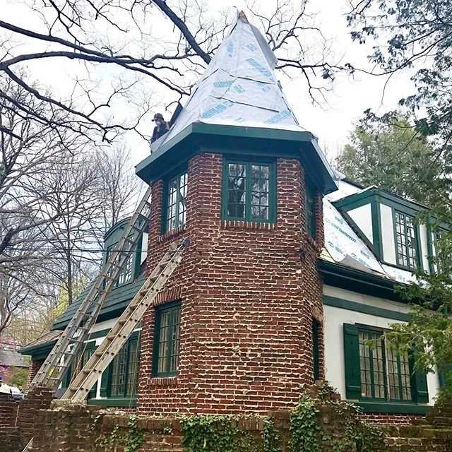 Slide of Robinson Construction Service