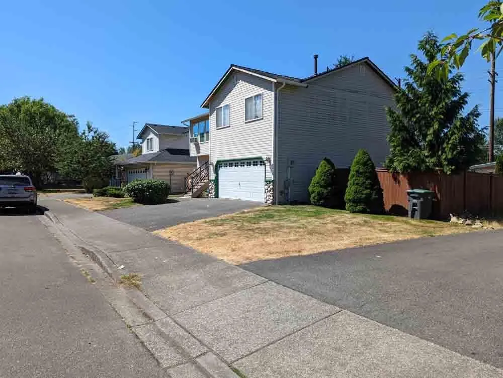 Slide of Robinson Roofing