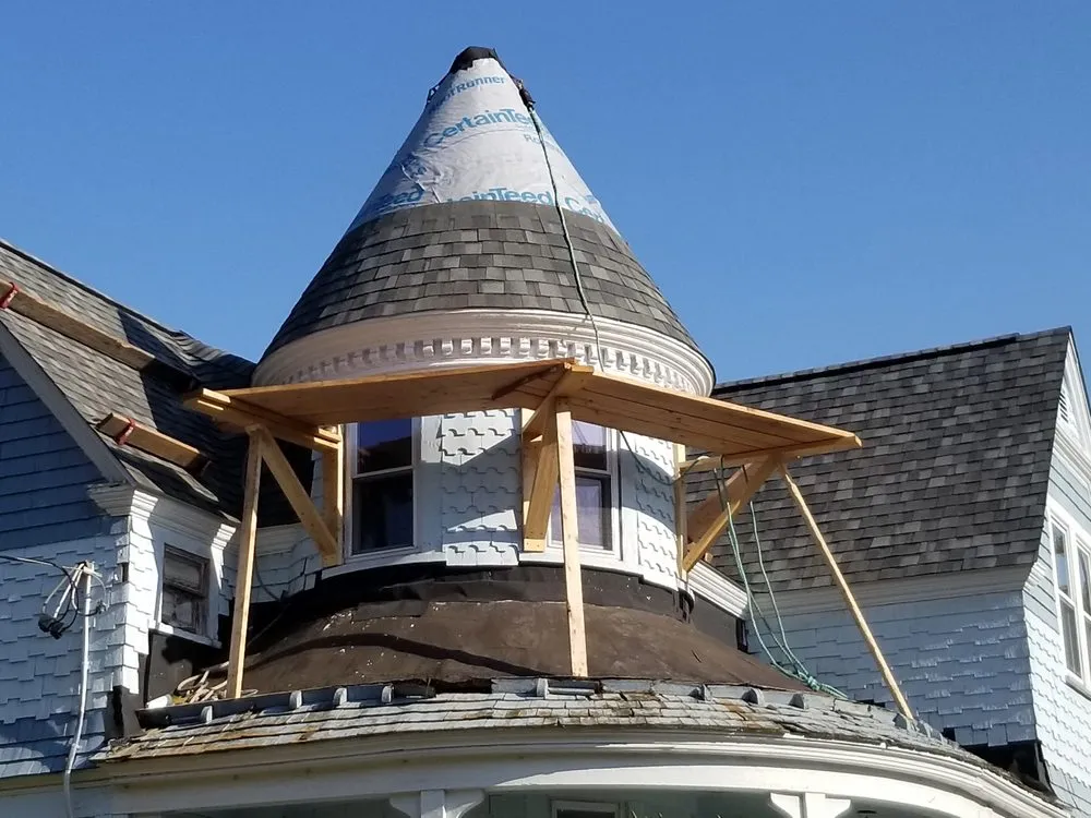 Slide of Robinson Roofing