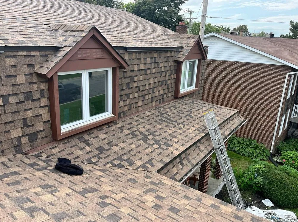 Slide of Robla Roofing