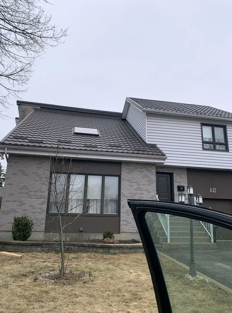 Slide of Robla Roofing