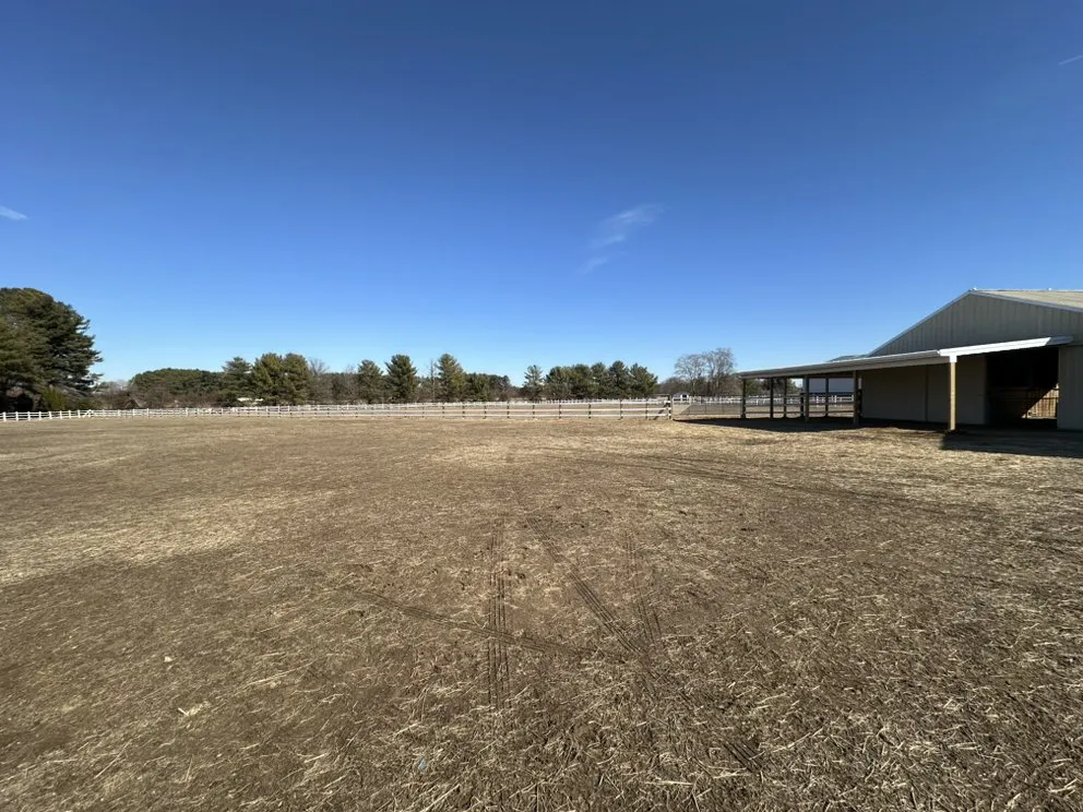 Slide of Robles & Son Construction