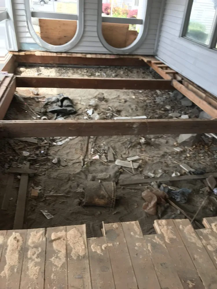 Slide of Robo Contracting