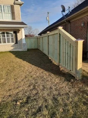 Robs Roofing and Remodeling Logo