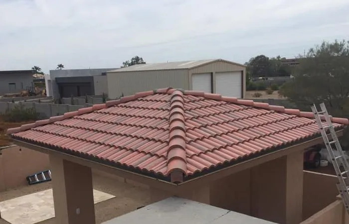 Slide of Rob's Roofing