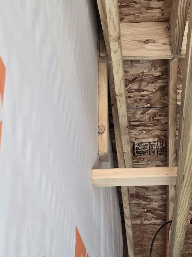 Slide of Roca Construction