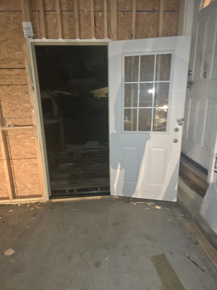 Slide of Roca Construction