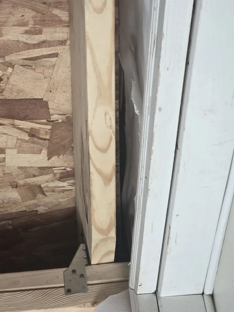 Slide of Roca Construction