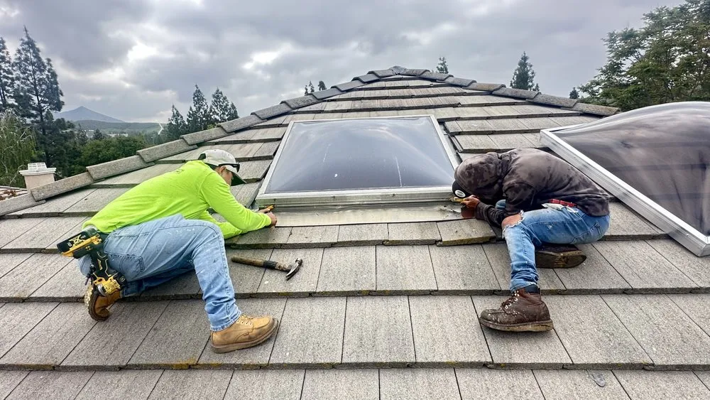 Slide of Roca Roofing