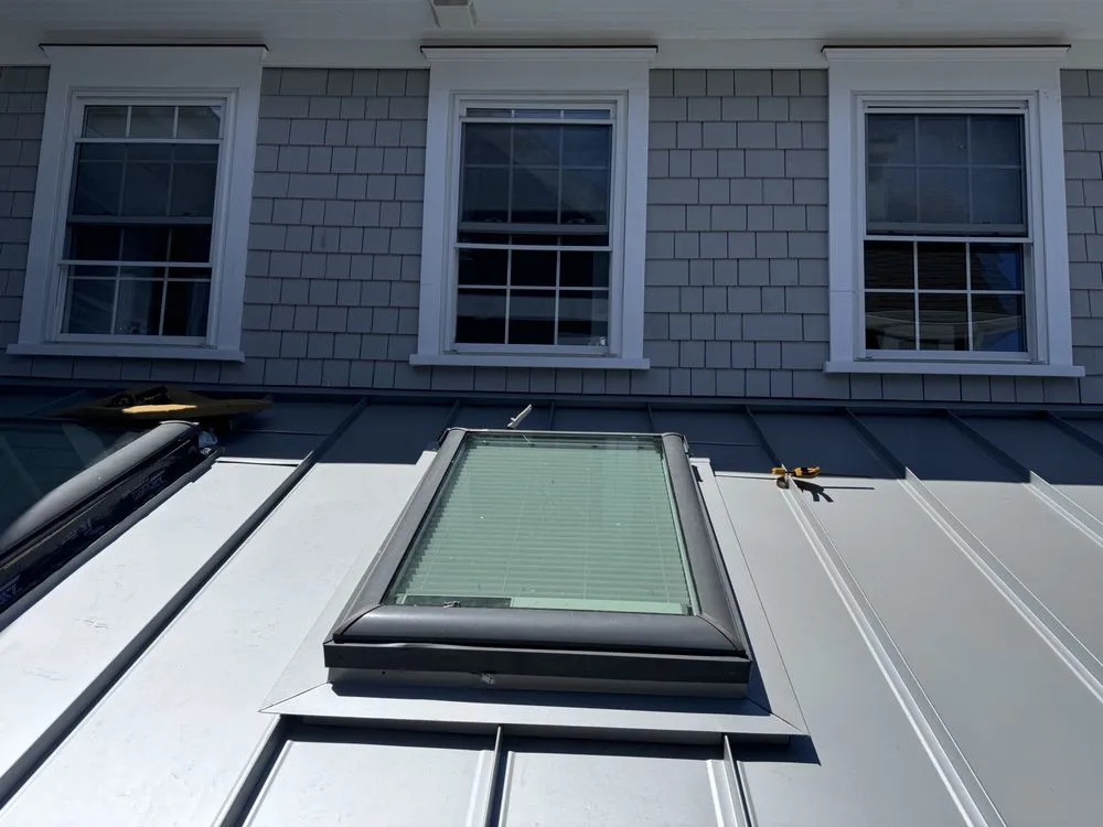 Slide of Rocca's Roofing and Siding