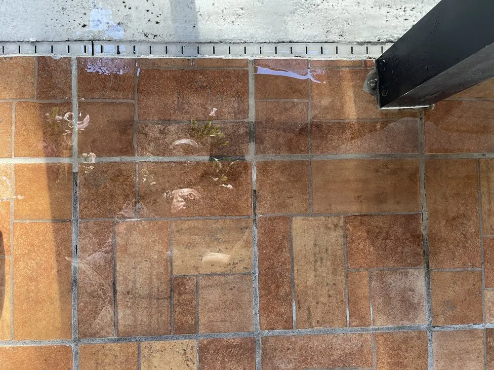 Local flat roof repair for residential properties in Tampa Bay, FL by Rocco’s Pressure Washing