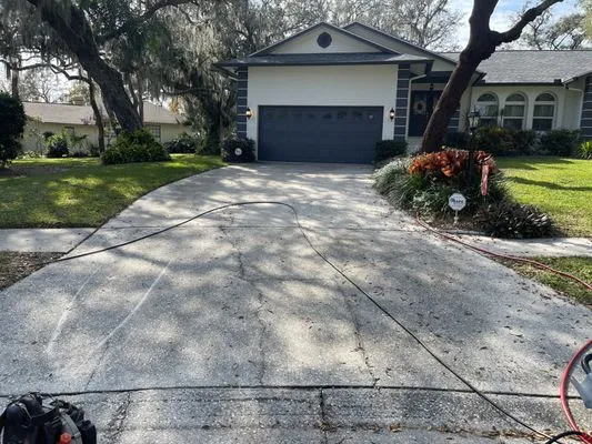 Rocco’s Pressure Washing Logo