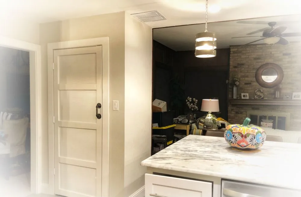 Slide of Rochier Contracting