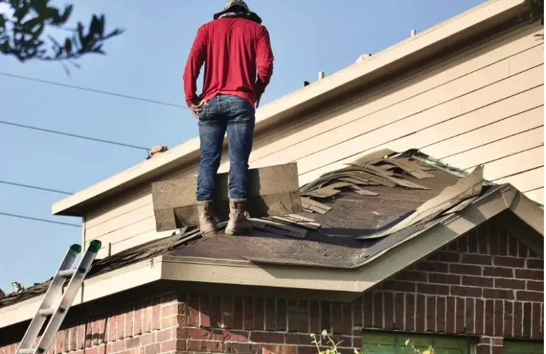 Reliable roof repair experts serving Cordova, TN - Rock and Roll Renovations