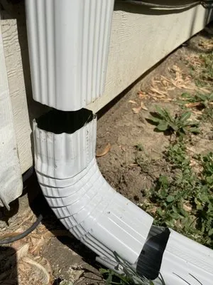 Rock Gutter Service Logo