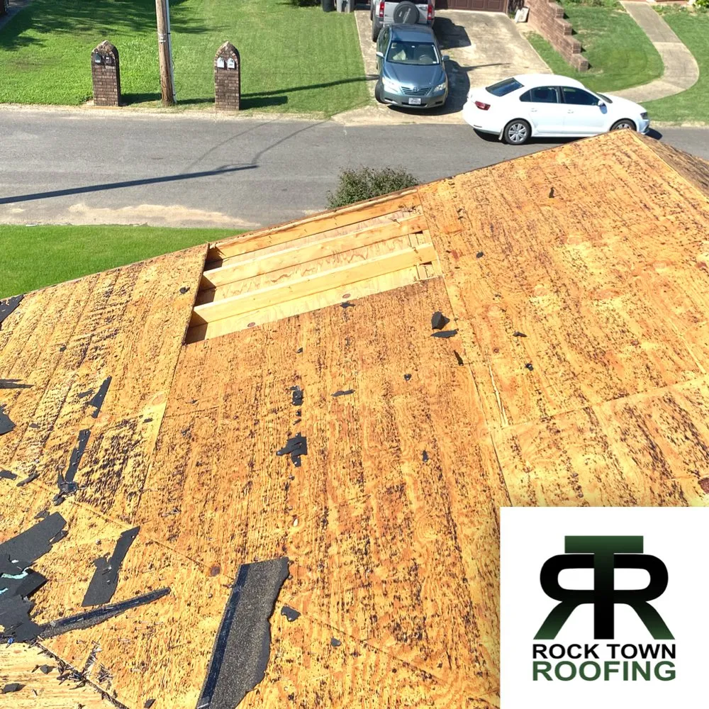 Slide of Rock Town Roofing & Siding