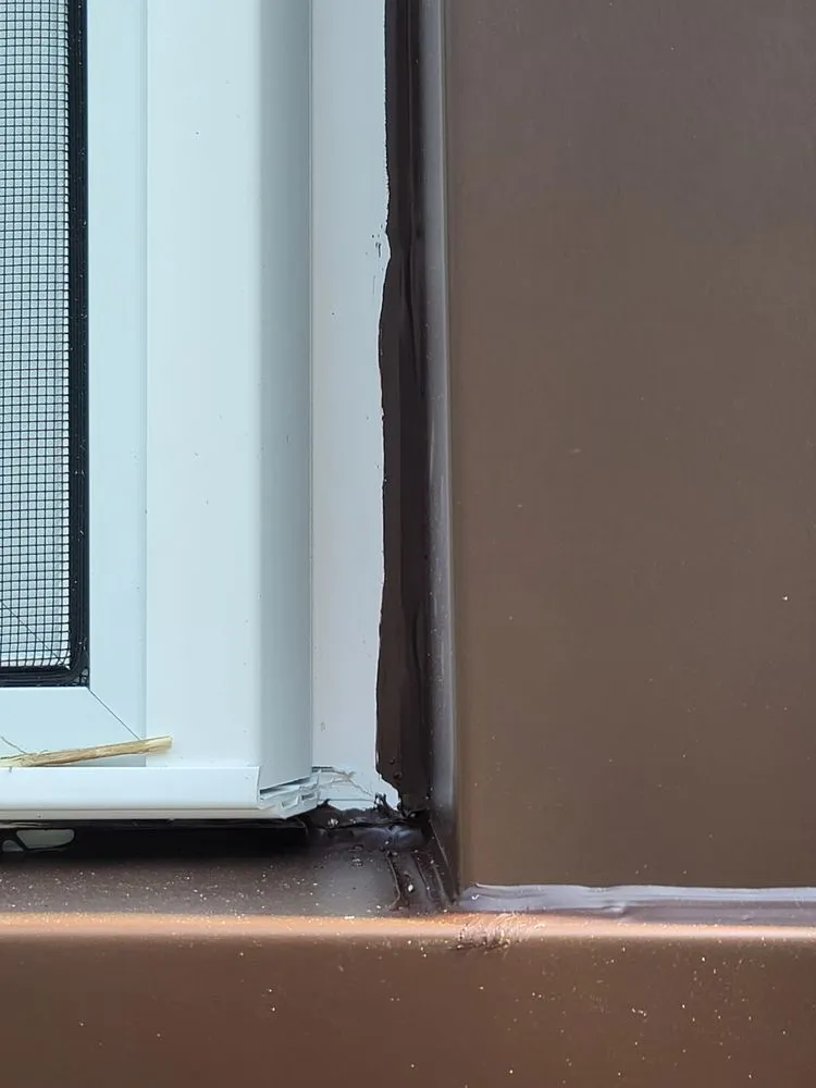 Slide of Rockford Siding and Windows