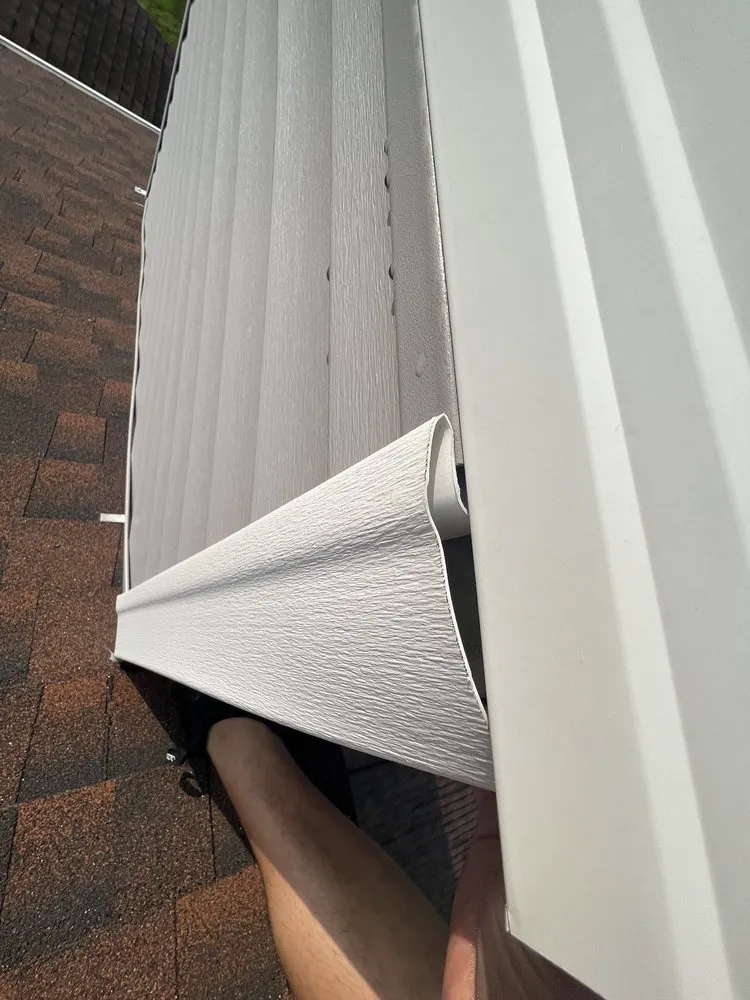 Slide of Rockford Siding and Windows