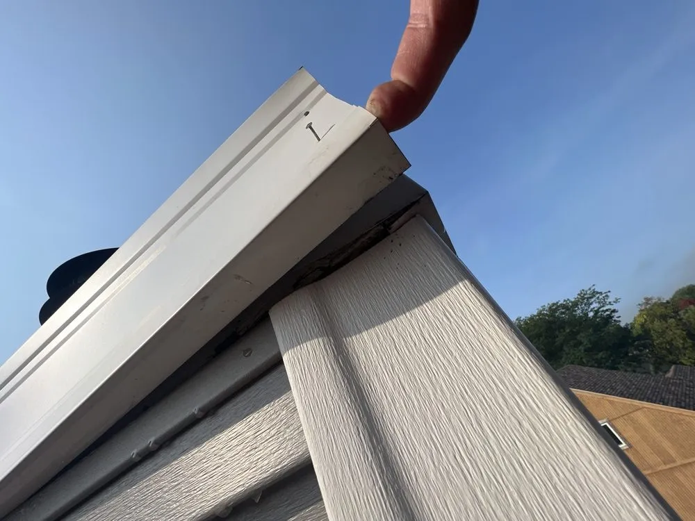 Slide of Rockford Siding and Windows