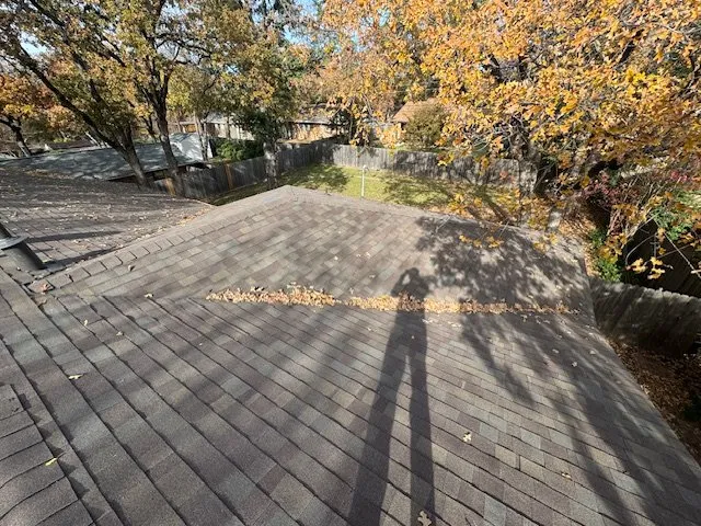 Slide of Rockin' Roofing & Construction