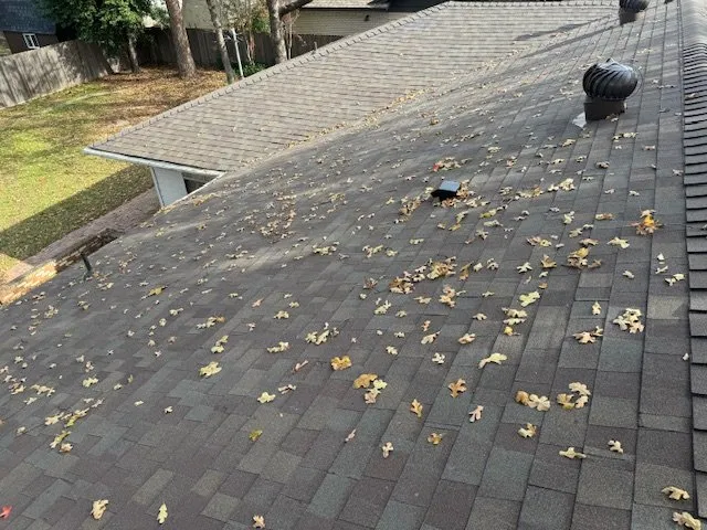 Slide of Rockin' Roofing & Construction