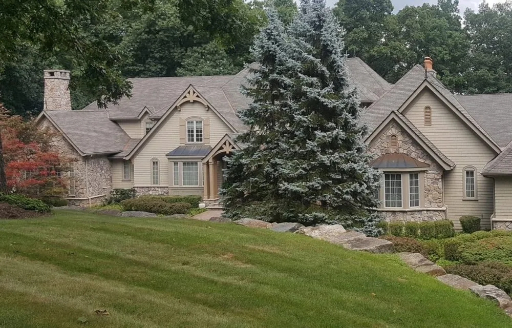Slide of Rocky Top Roofing
