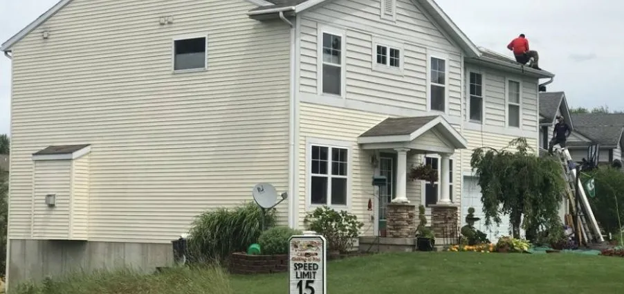 Slide of RoCo Roofing