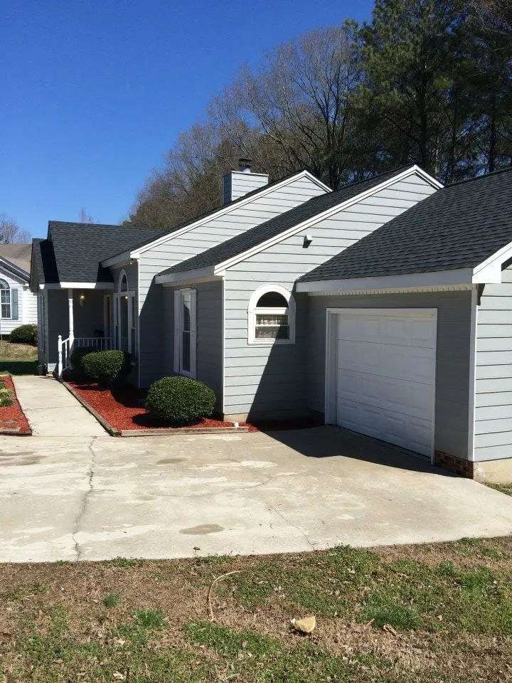 Slide of Rodas Construction