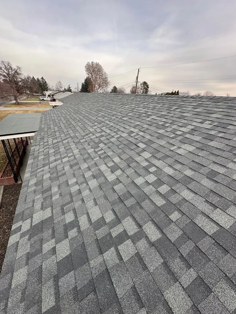 Slide of Rodas Roofing and Construction