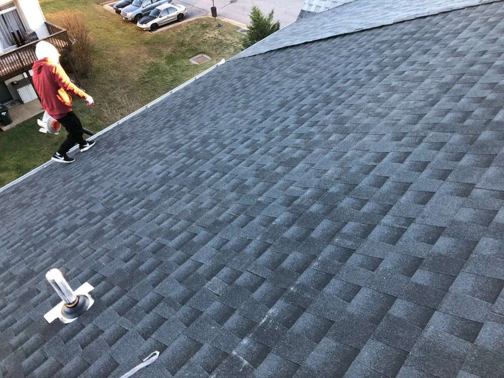 Slide of Rodas Roofing and Construction