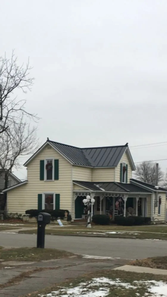 Slide of Rodeffer Roofing