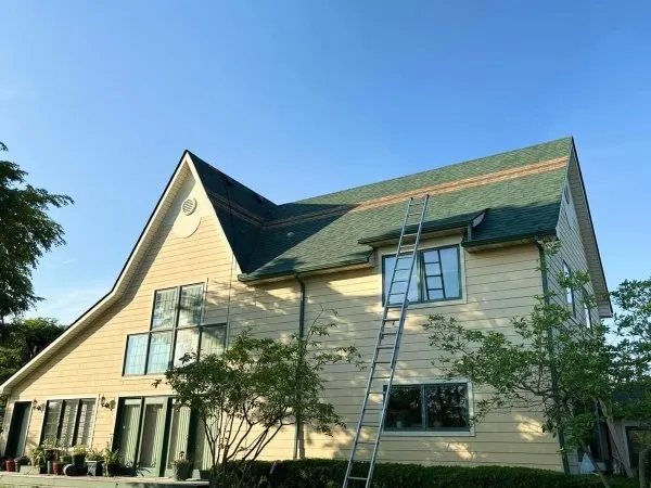 Slide of Rodeo Roof Exteriors