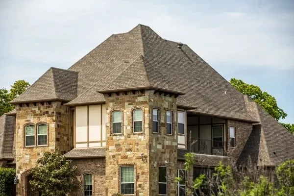 Roder Roofing Solutions Logo