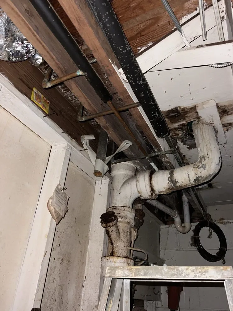 Slide of Rodriguez Construction