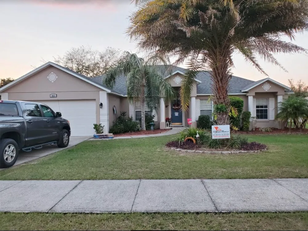 Slide of Rodriguez Pro Roofing