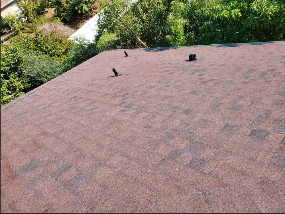 Slide of Rodriguez Pro Roofing