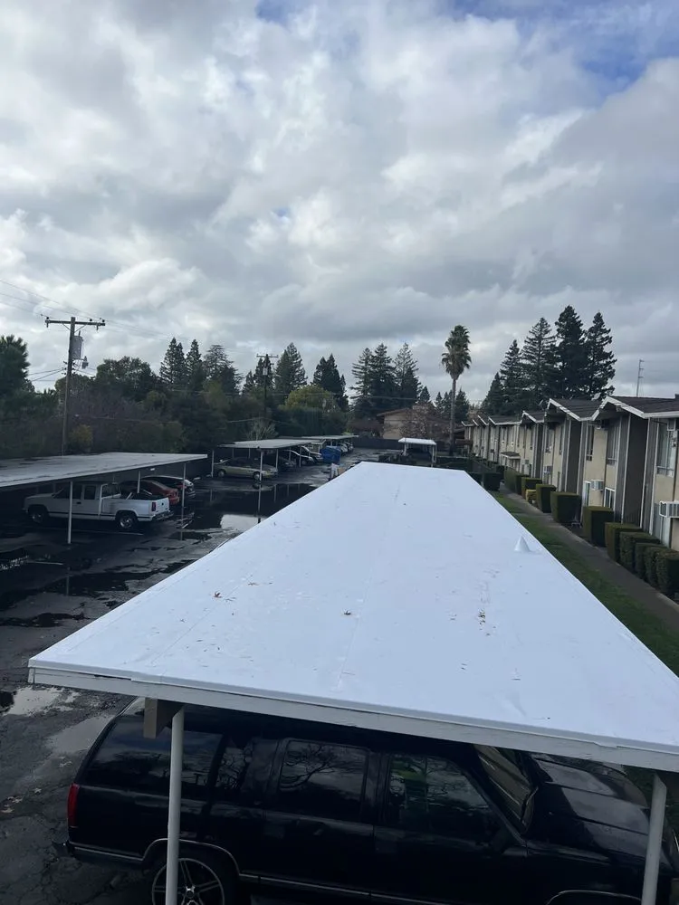 Slide of Rodriguez Roofing