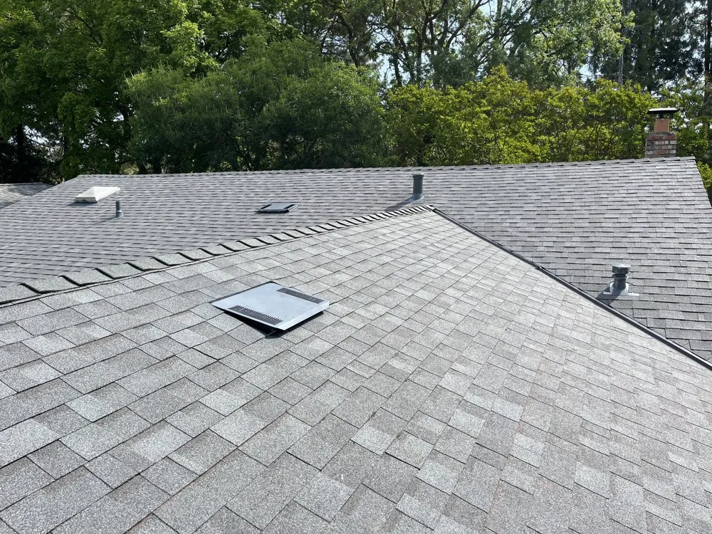 Slide of Rodriguez Roofing