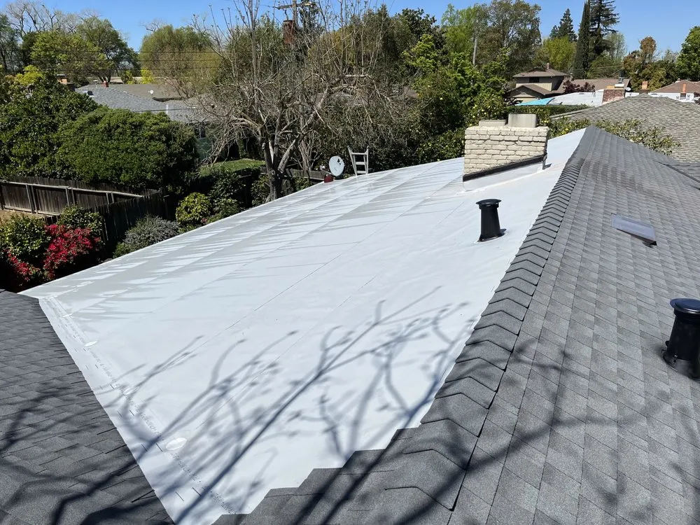 Slide of Rodriguez Roofing